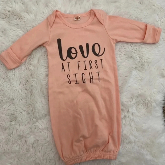 3 Baby girl sleeper cotton gowns set of 3 size 0-3 months - Picture 6 of 10